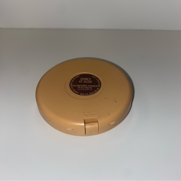 Mac limited edition compact bundle - Picture 6 of 9